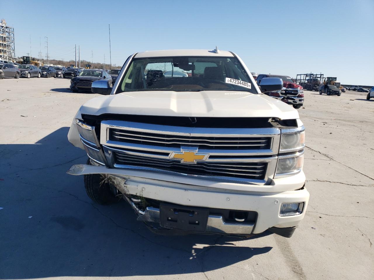 2015 Chevrolet Silverado - Image 5