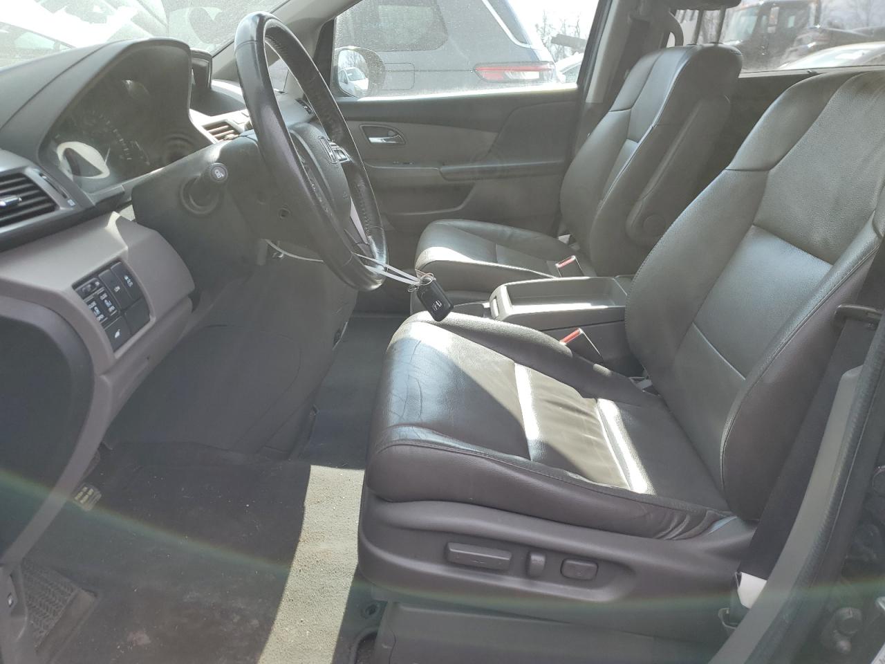 2014 Honda Odyssey - Image 7