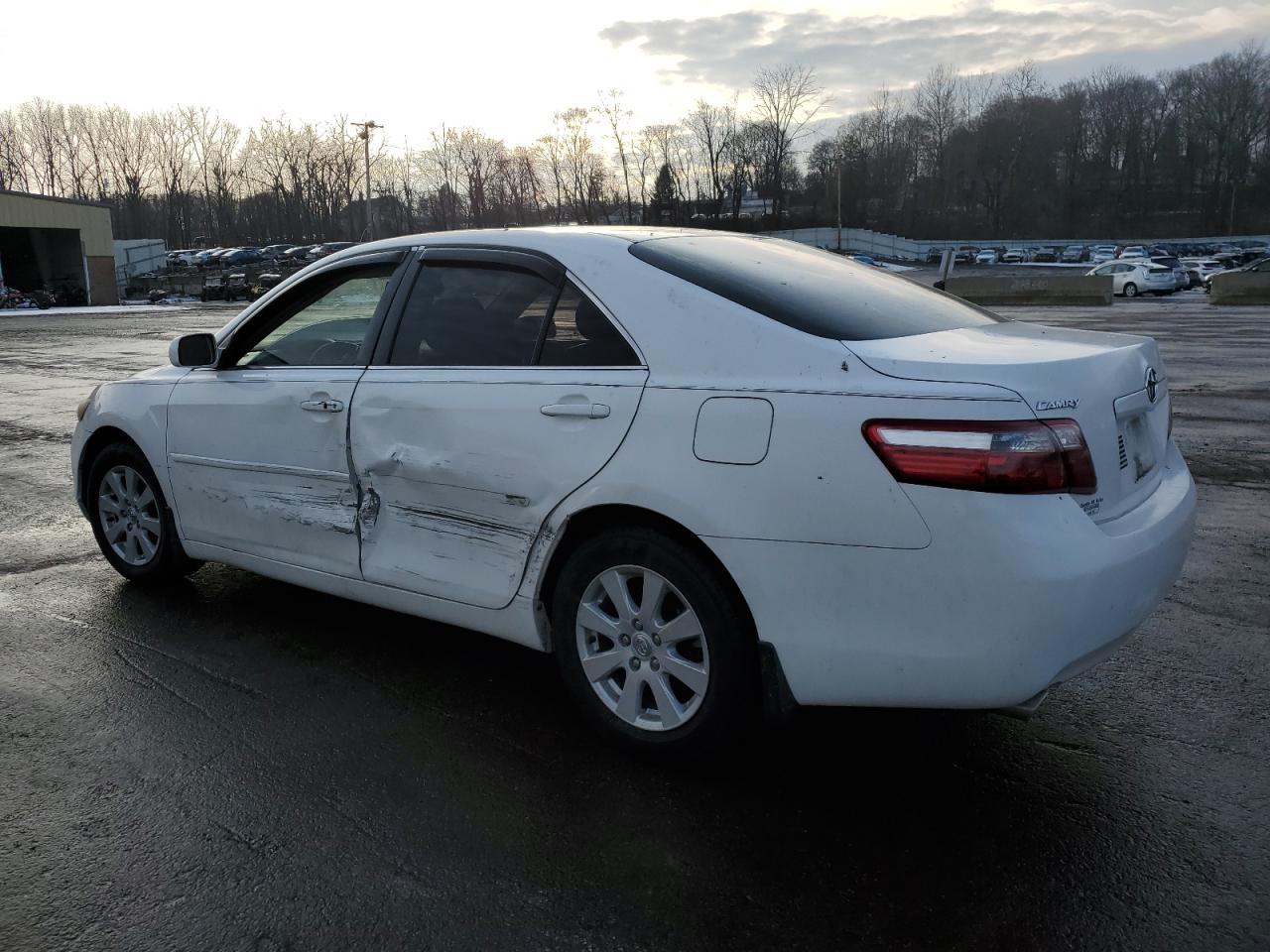 2007 Toyota Camry - Image 2