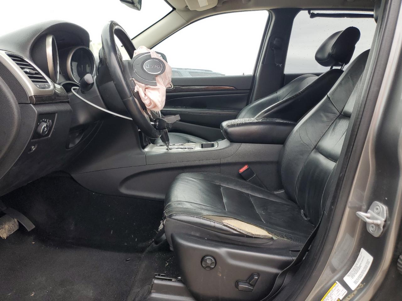 2012 Jeep Grand Cherokee - Image 7