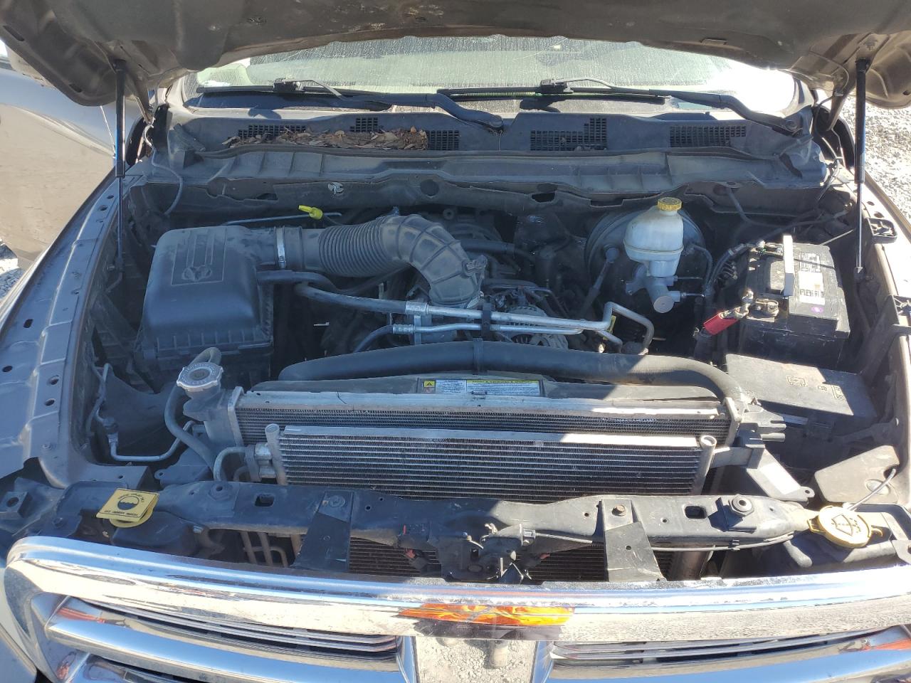 2010 Dodge RAM - Image 11