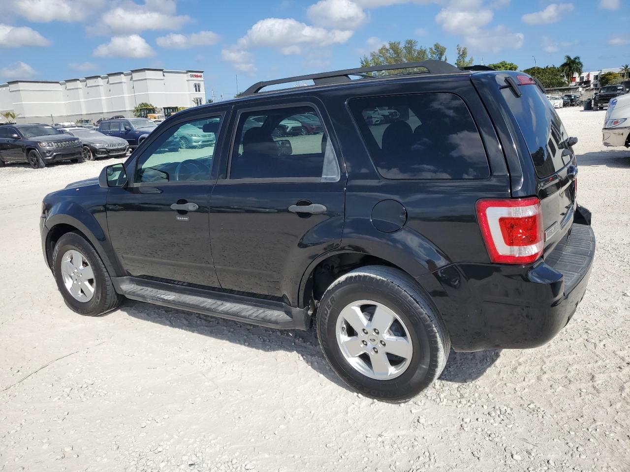 2012 Ford Escape - Image 2