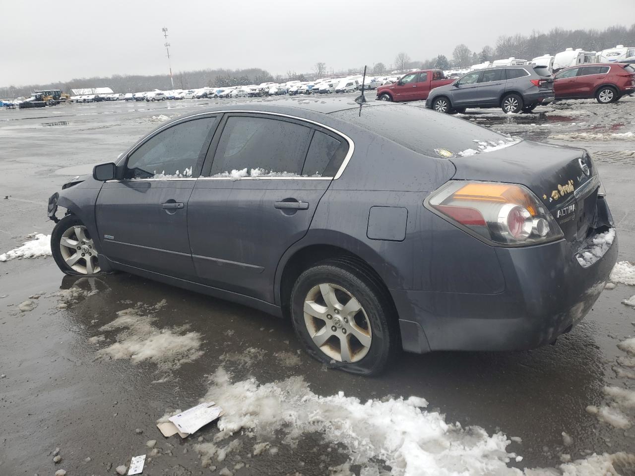 2009 Nissan Altima - Image 2