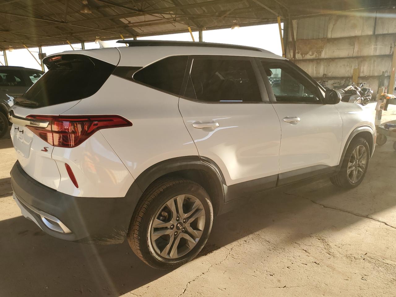 2021 Kia Seltos - Image 3