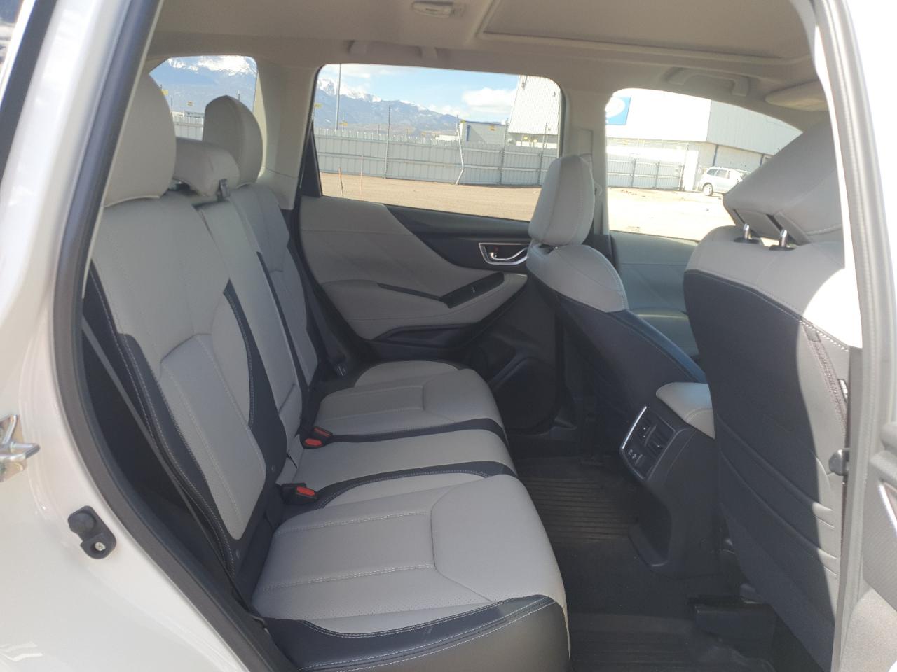 2020 Subaru Forester - Image 11