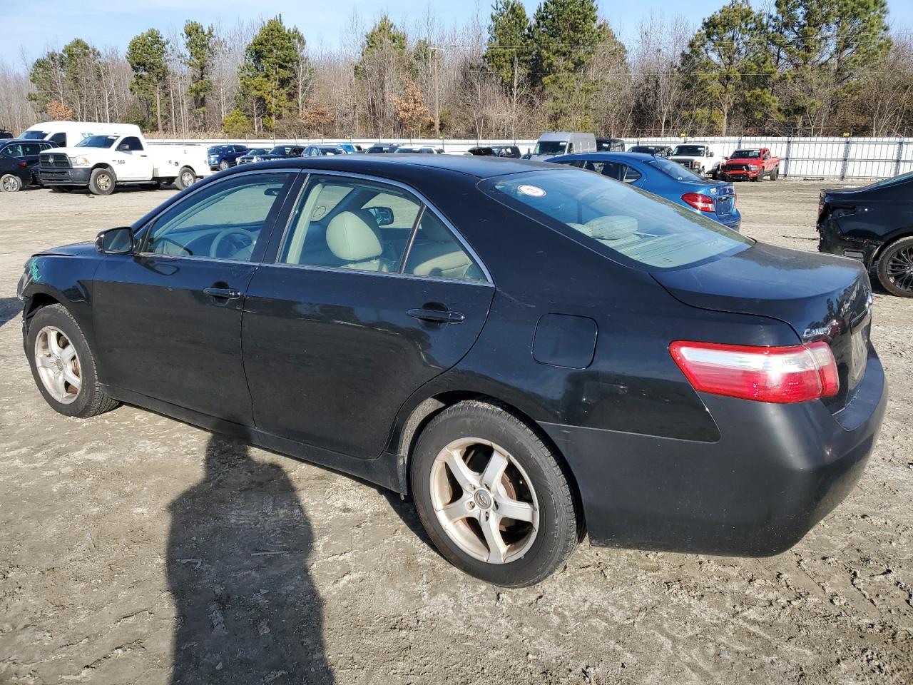 2009 Toyota Camry - Image 2
