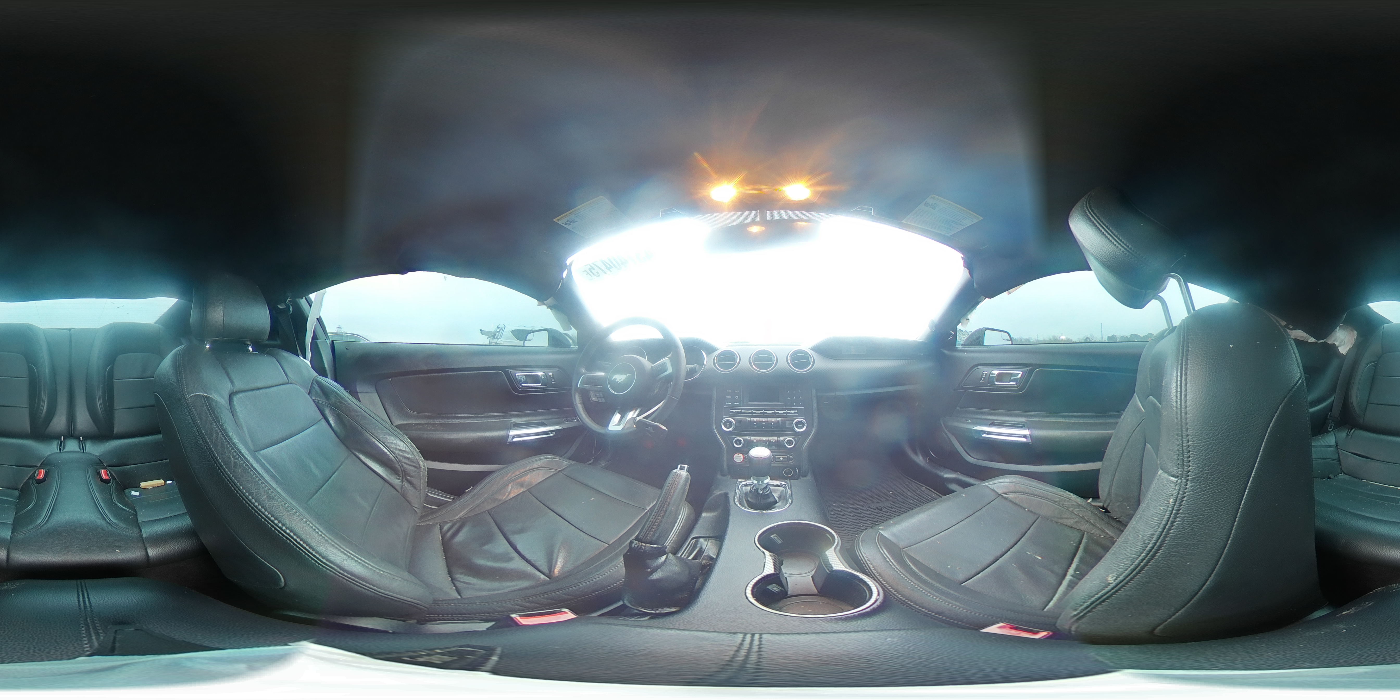 2016 Ford Mustang - Image 13