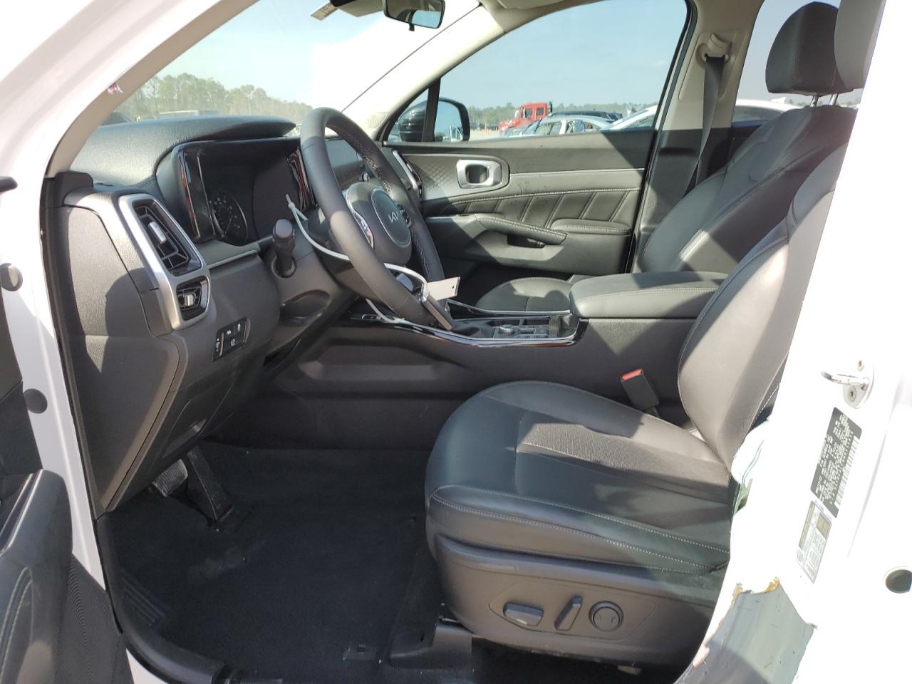 2022 Kia Sorento - Image 7