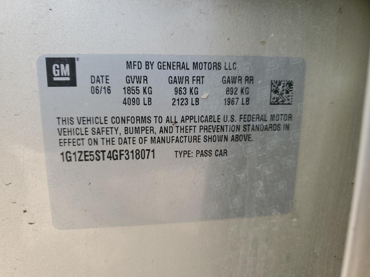 2016 Chevrolet Malibu - Image 13