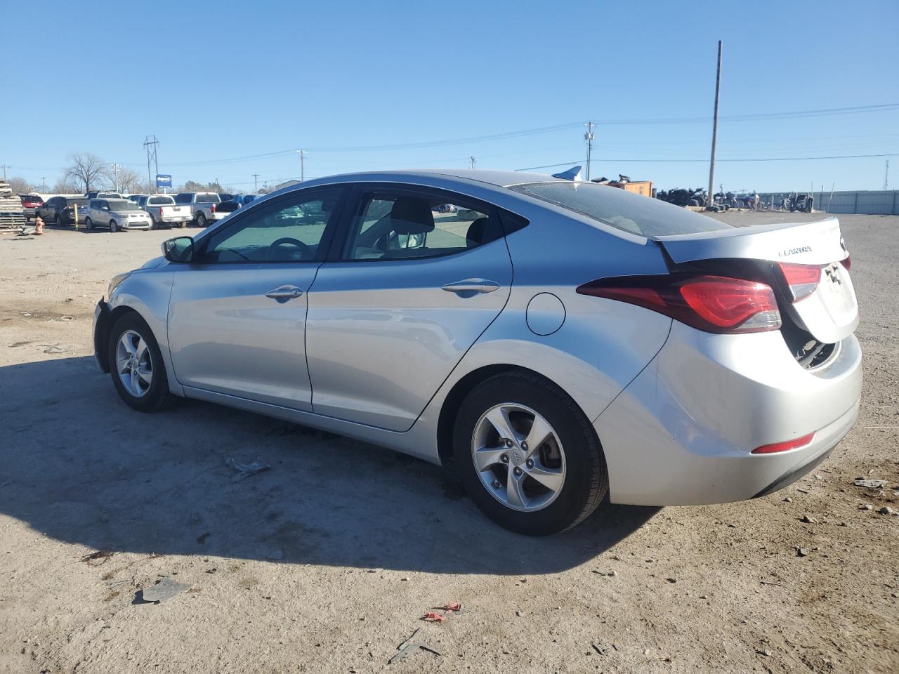 2014 Hyundai Elantra - Image 2