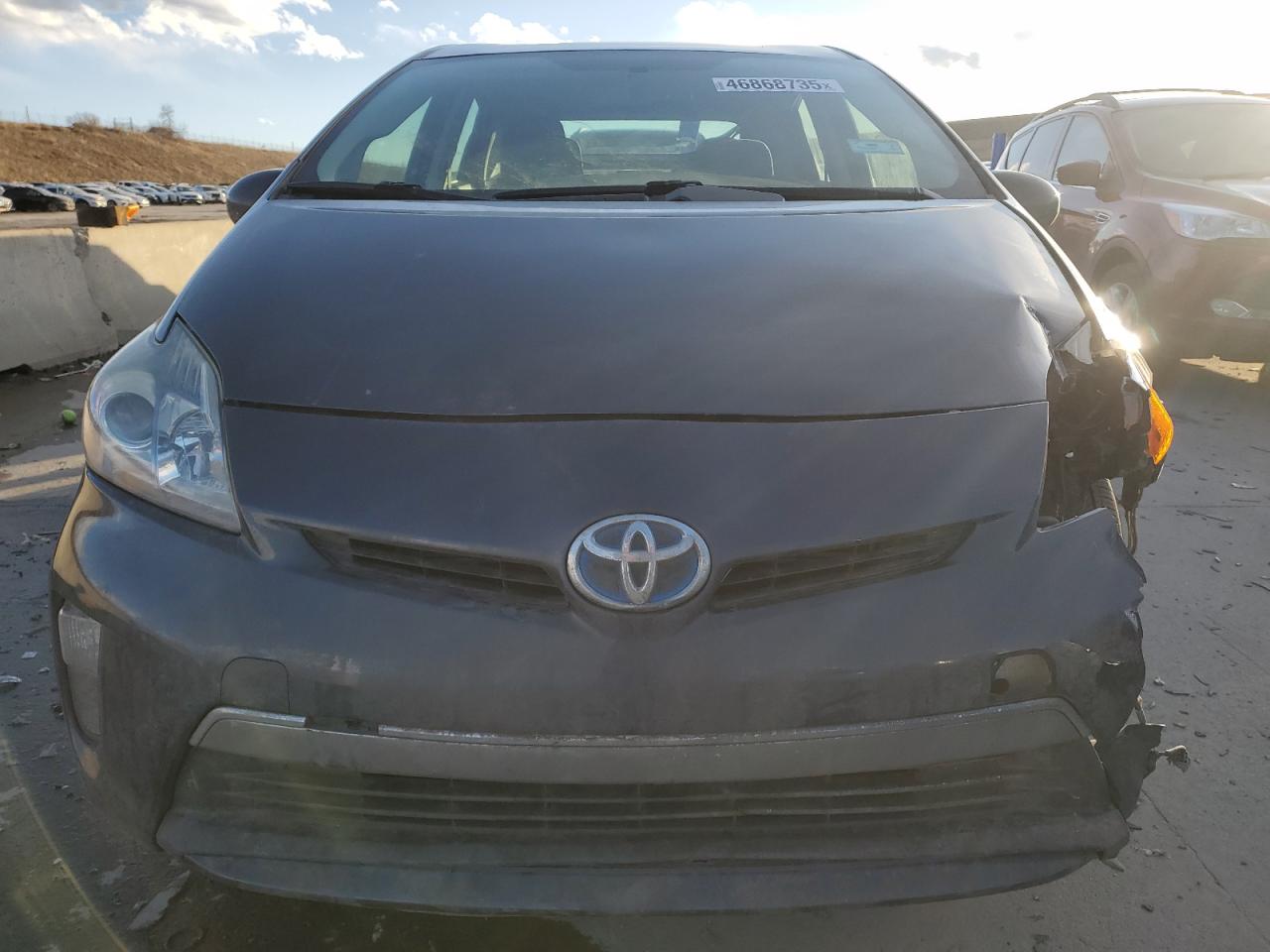2014 Toyota Prius - Image 5