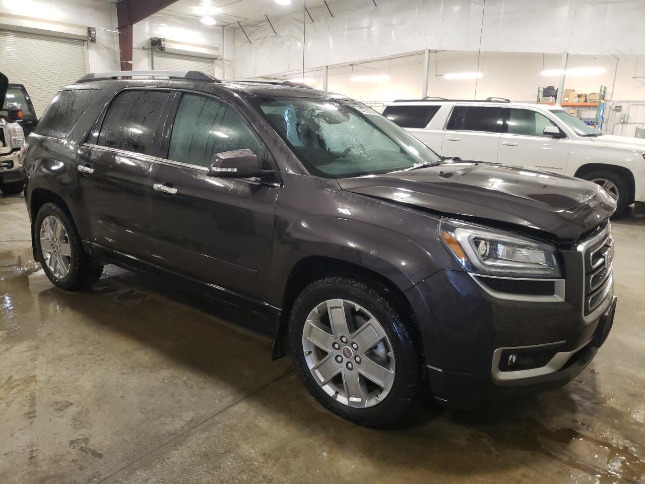 2017 GMC Acadia - Image 4