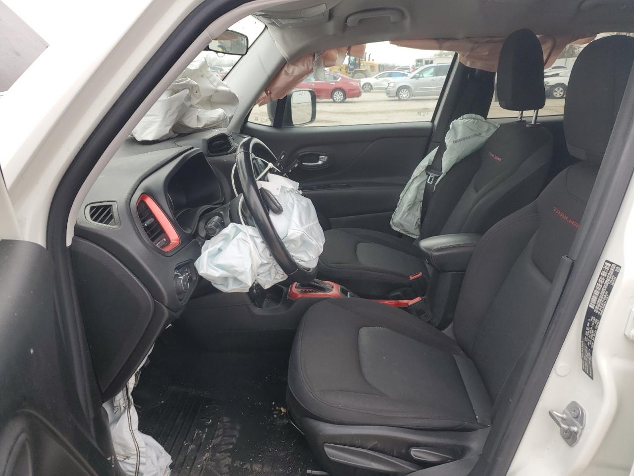 2016 Jeep Renegade - Image 7
