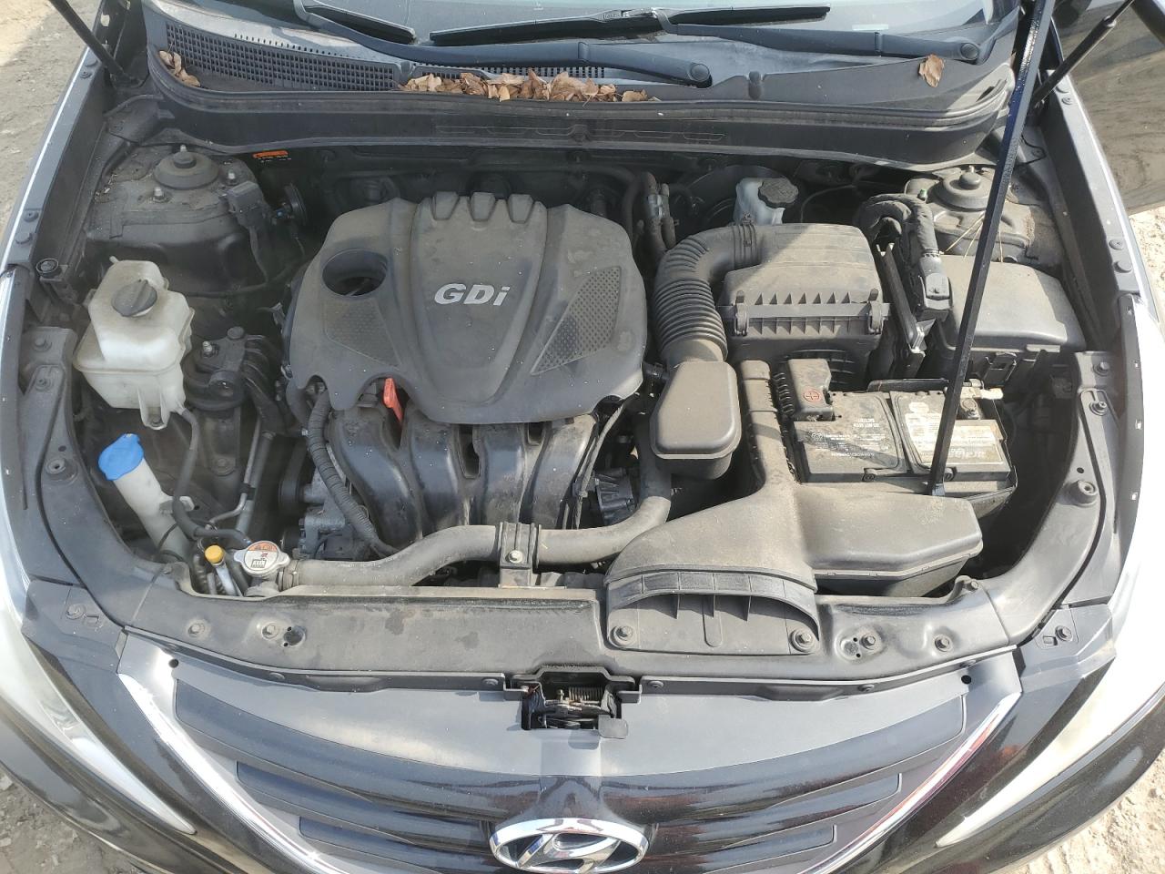 2014 Hyundai Sonata - Image 11