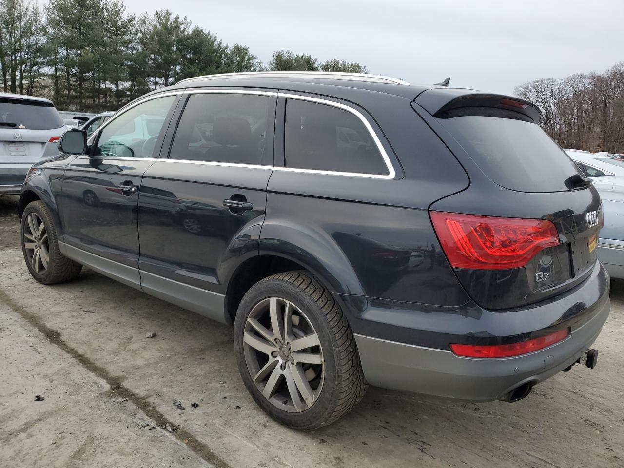 2013 Audi Q7 - Image 2