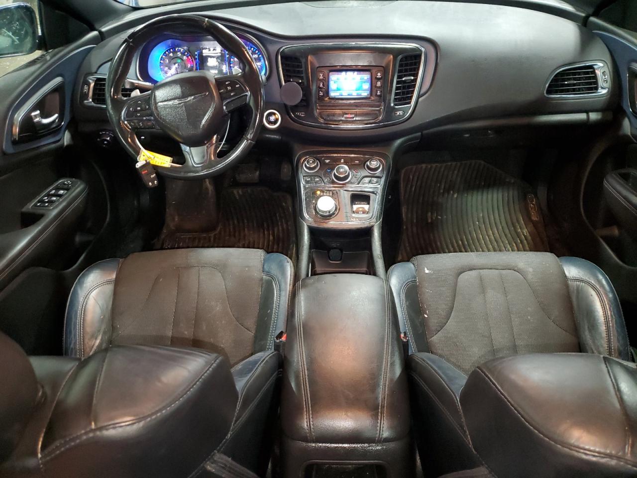 2015 Chrysler 200 - Image 8