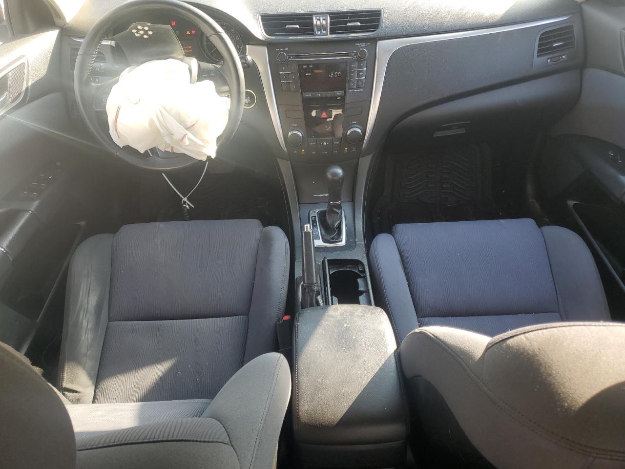 2012 Suzuki Kizashi - Image 8