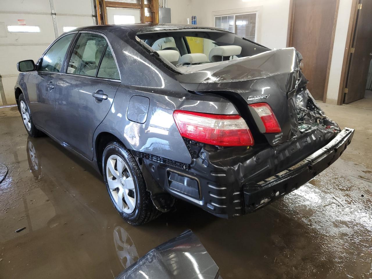 2009 Toyota Camry - Image 2