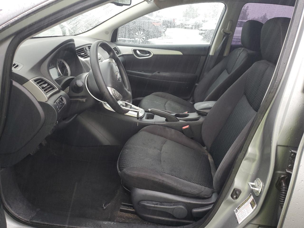 2014 Nissan Sentra - Image 7