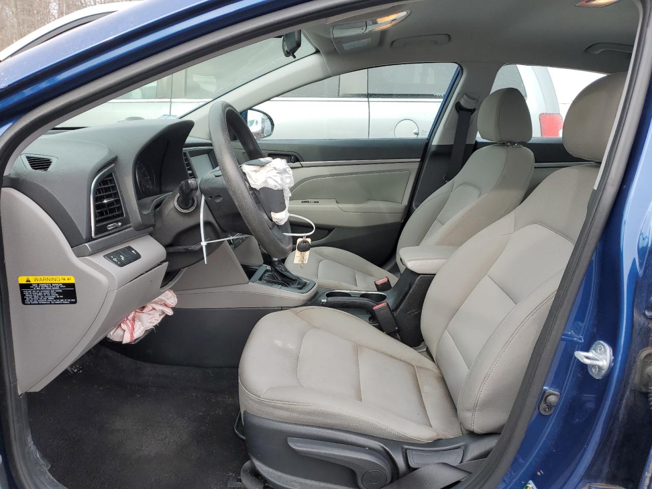 2018 Hyundai Elantra - Image 7