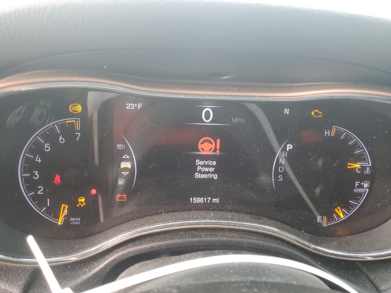 2015 Jeep Grand Cherokee - Image 9