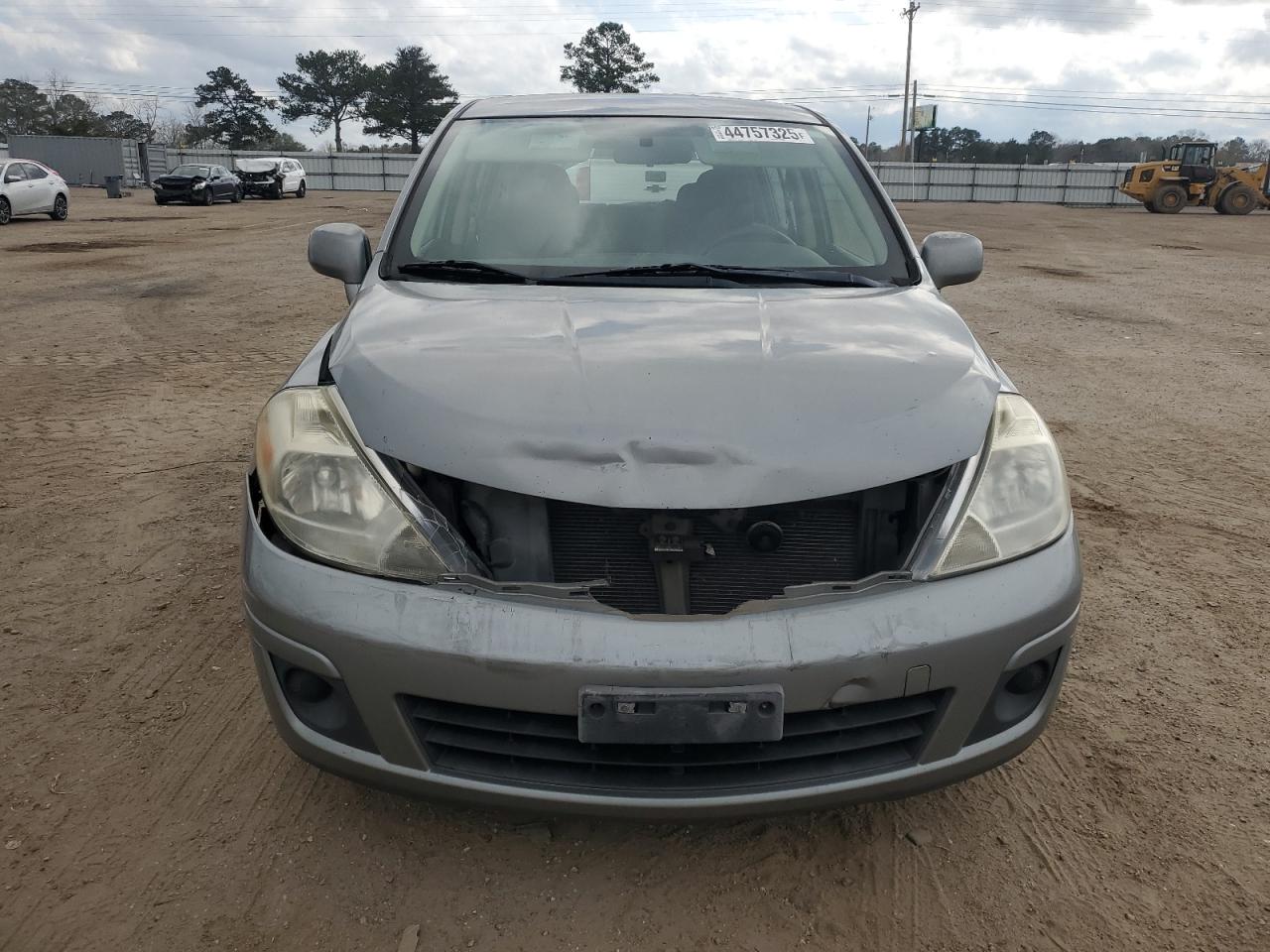 2009 Nissan Versa - Image 5