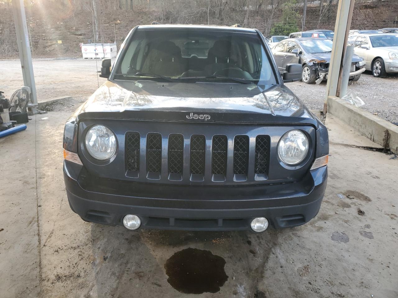 2015 Jeep Liberty (Patriot) - Image 5