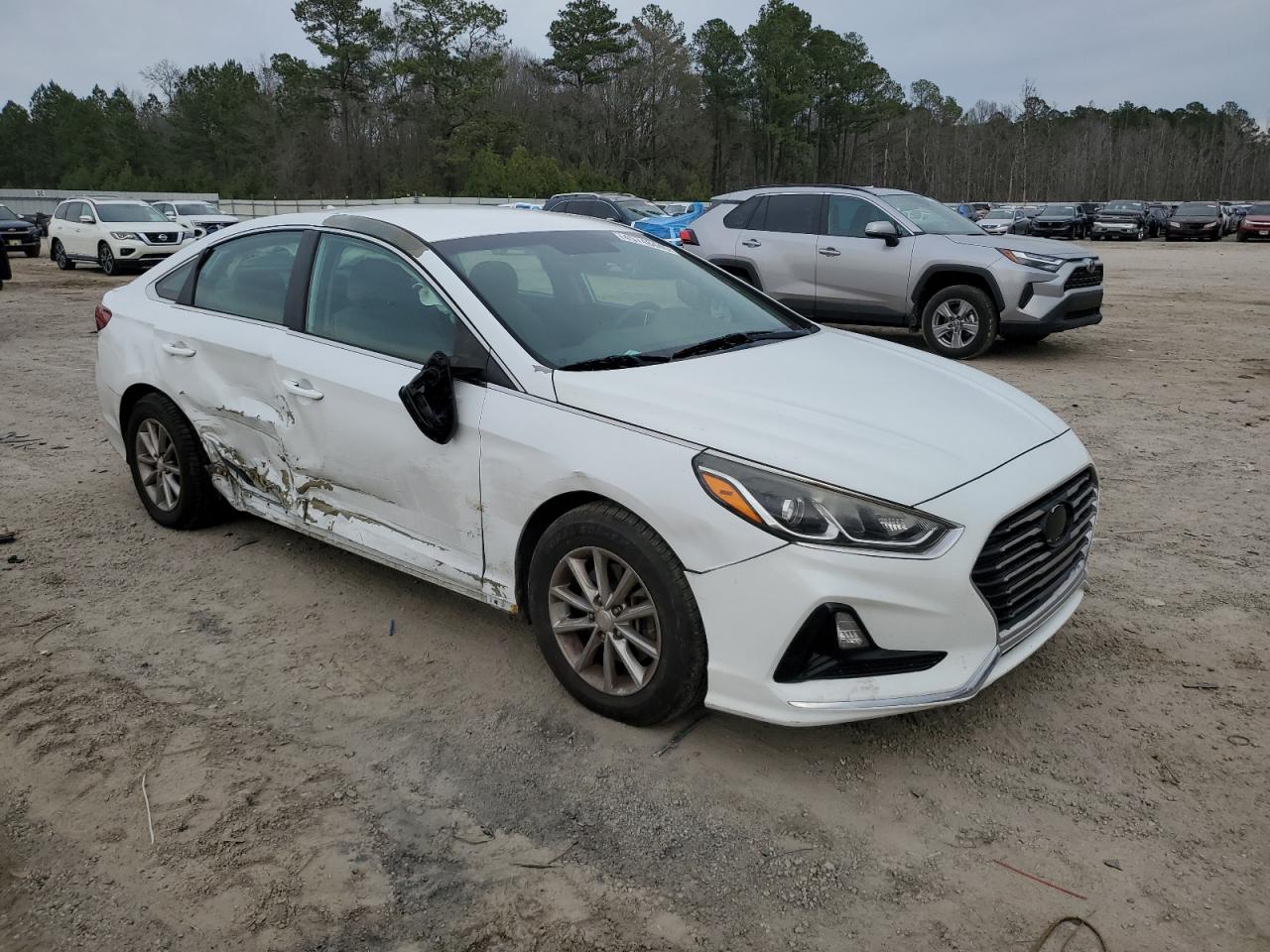 2018 Hyundai Sonata - Image 4