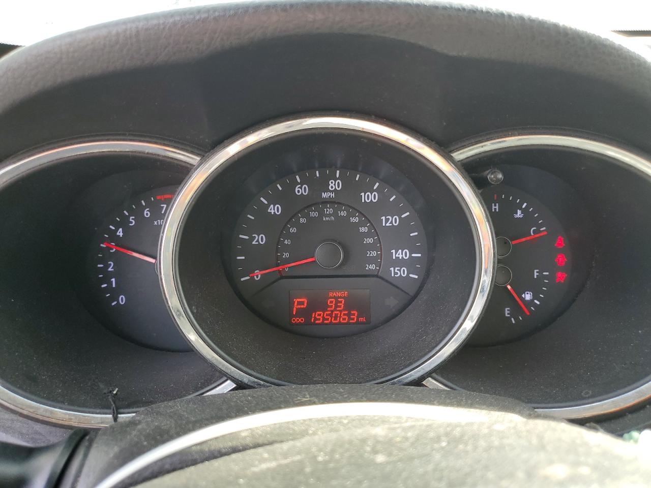 2013 Kia Sorento - Image 9