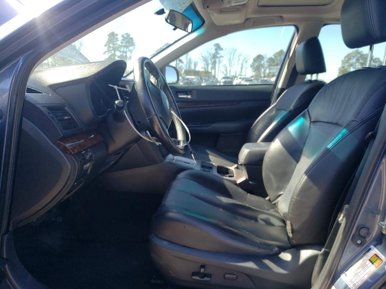 2013 Subaru Legacy - Image 7