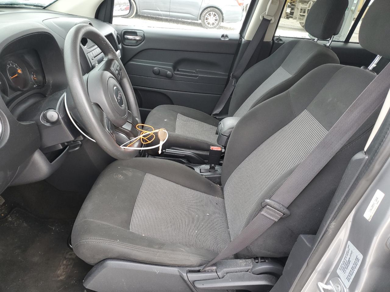 2017 Jeep Compass - Image 7