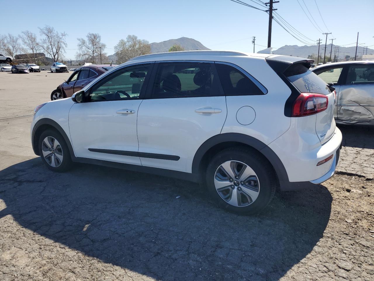 2019 Kia Niro - Image 2
