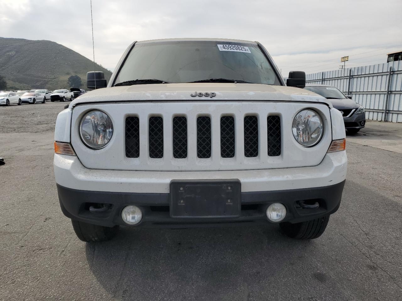 2016 Jeep Liberty (Patriot) - Image 5
