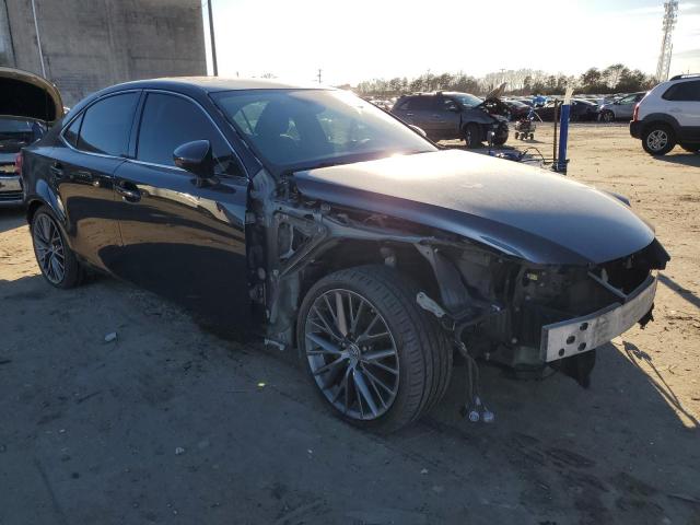 Седани LEXUS IS 2015 Чорний
