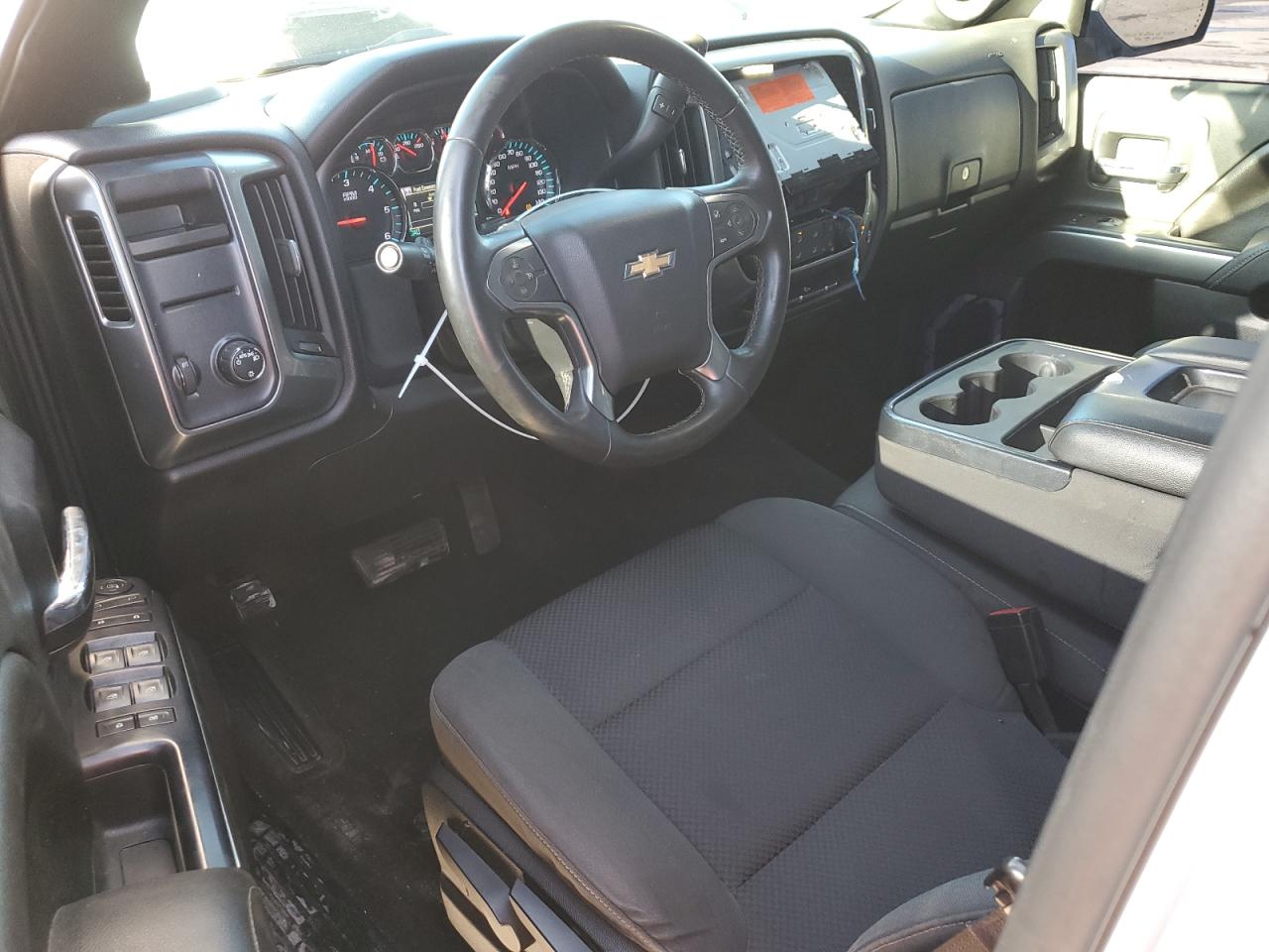 2015 Chevrolet Silverado - Image 8