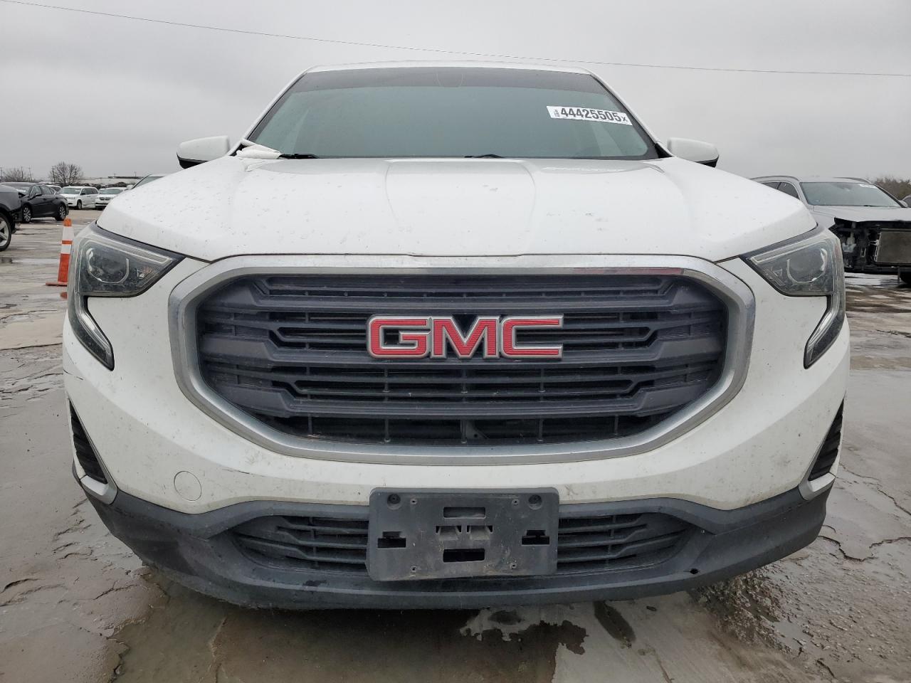 2018 GMC Terrain - Image 5