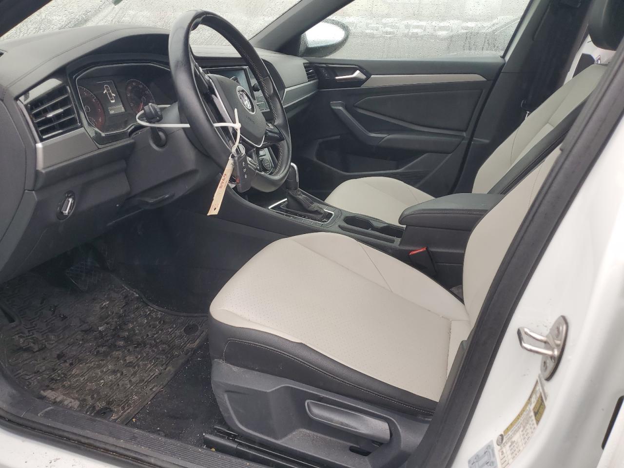 2021 Volkswagen Jetta - Image 7