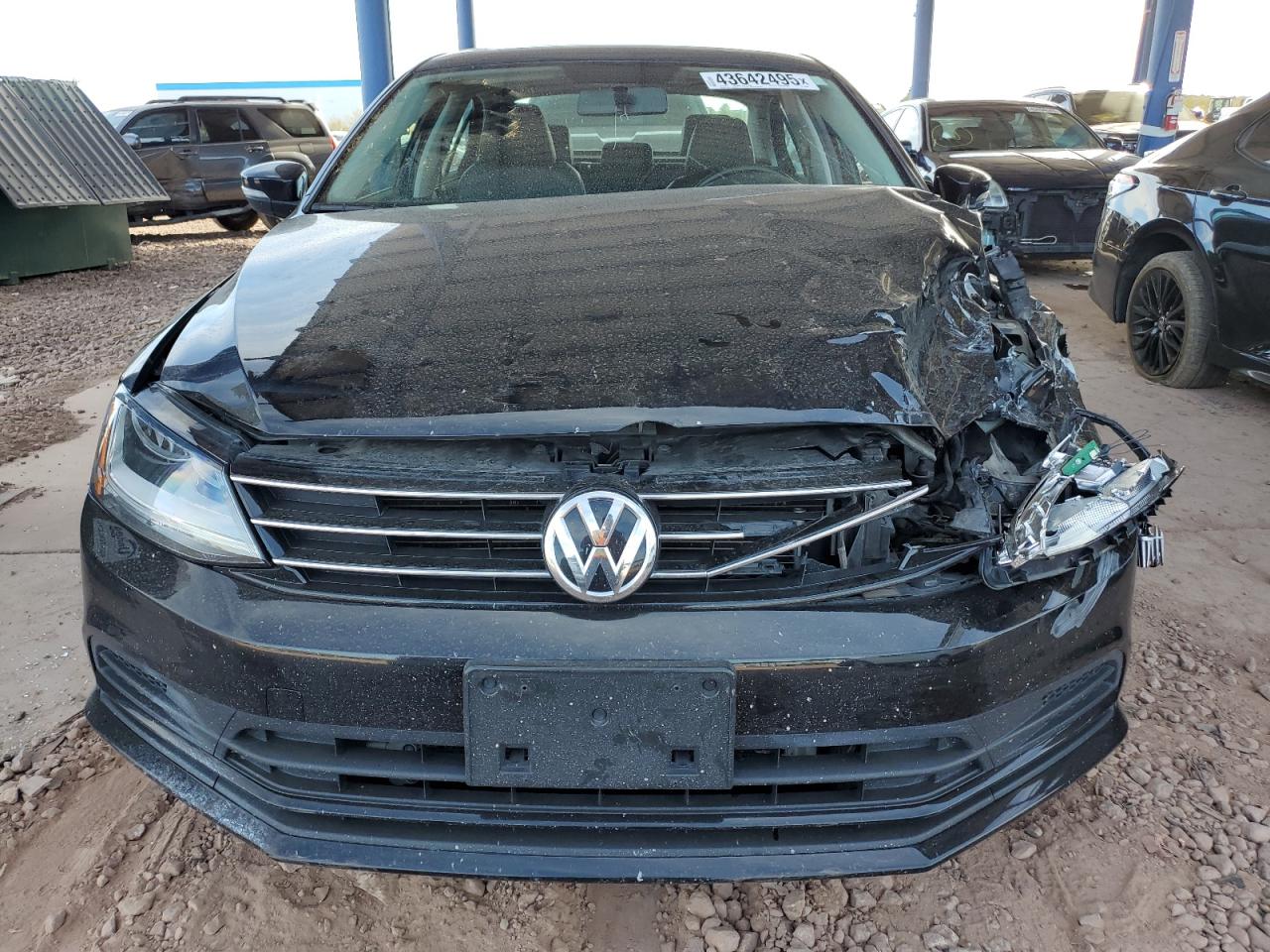 2017 Volkswagen Jetta - Image 5