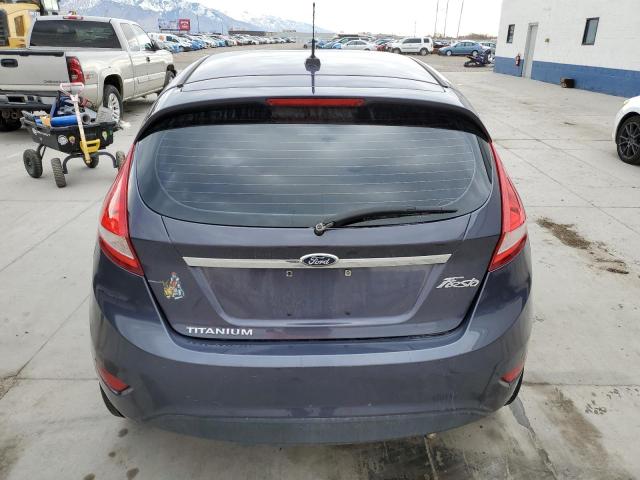 Hatchbacks FORD FIESTA 2013 Gray