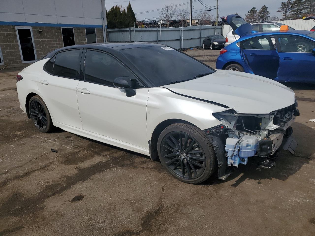 2023 Toyota Camry - Image 4