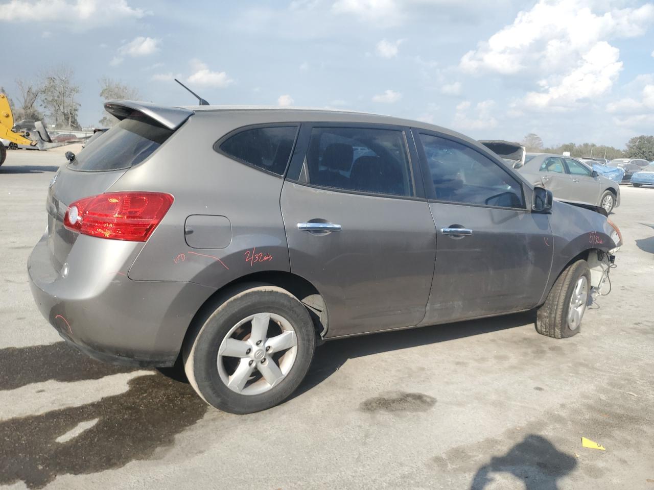 2010 Nissan Rogue - Image 3