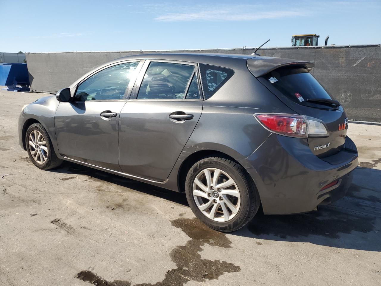 2013 Mazda 3 - Image 2