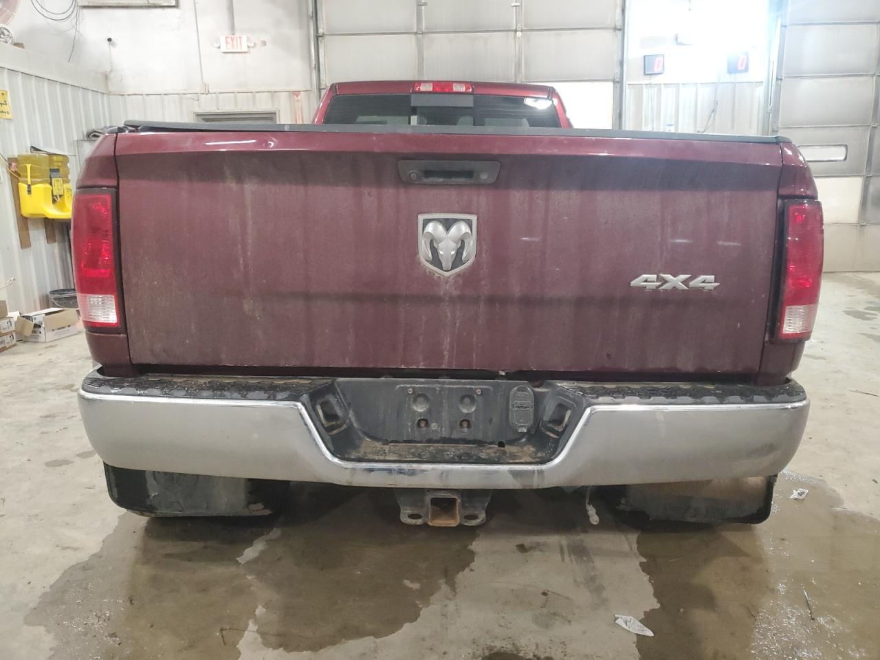 2016 RAM 3500 - Image 6