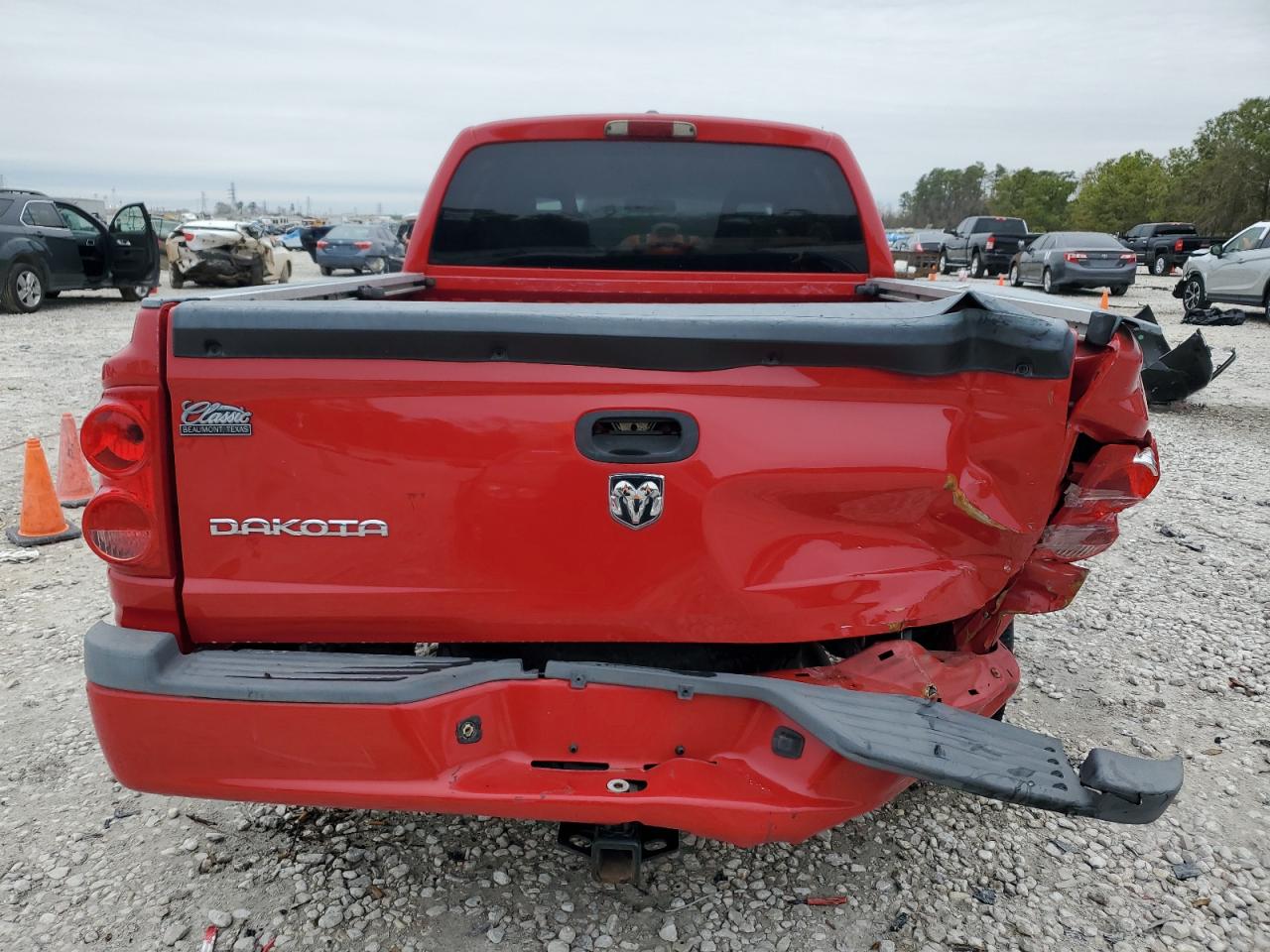 2008 Dodge Dakota - Image 6
