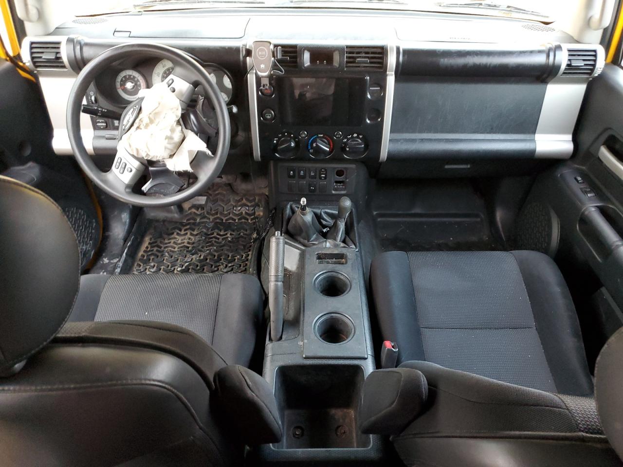 2007 Toyota FJ Cruiser - Image 8
