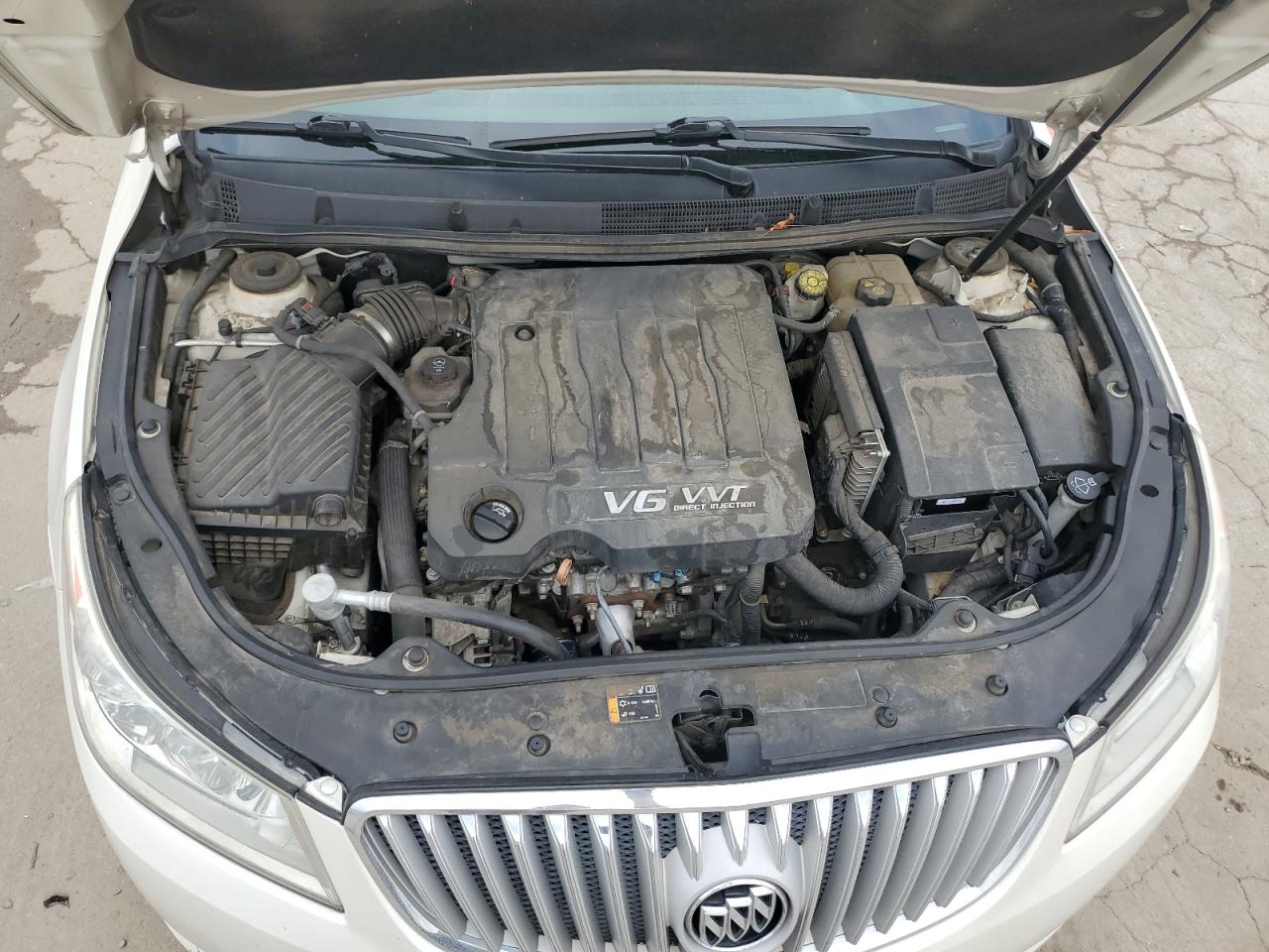 2012 Buick LaCrosse - Image 11