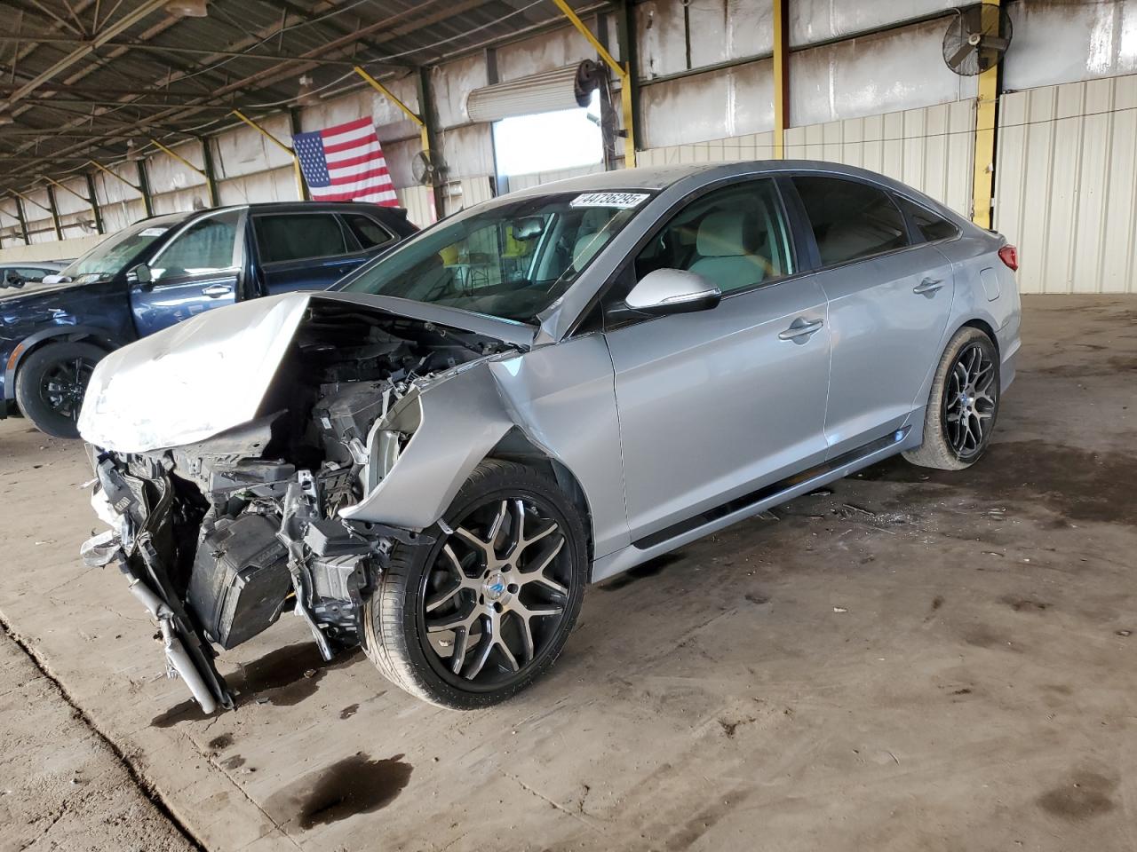 2016 Hyundai Sonata - Image 1