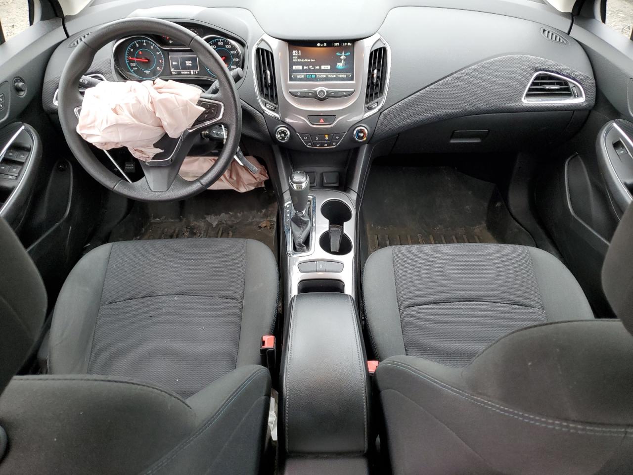 2017 Chevrolet Cruze - Image 8