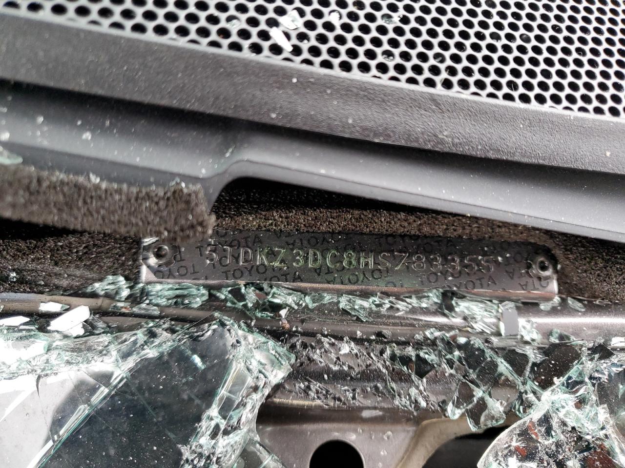 2017 Toyota Sienna - Image 15