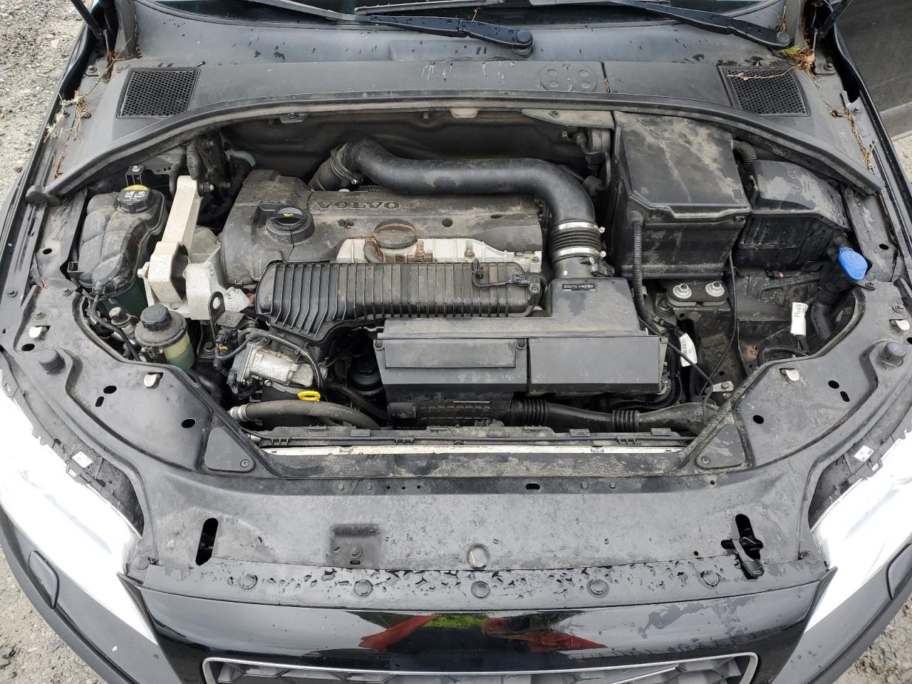 2016 Volvo XC70 - Image 11